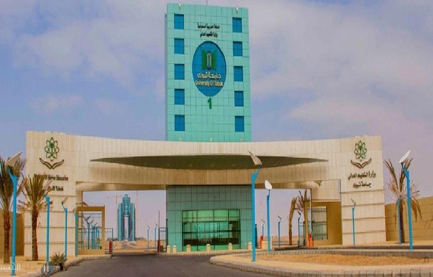 الذيابي يخاطر بطلابه