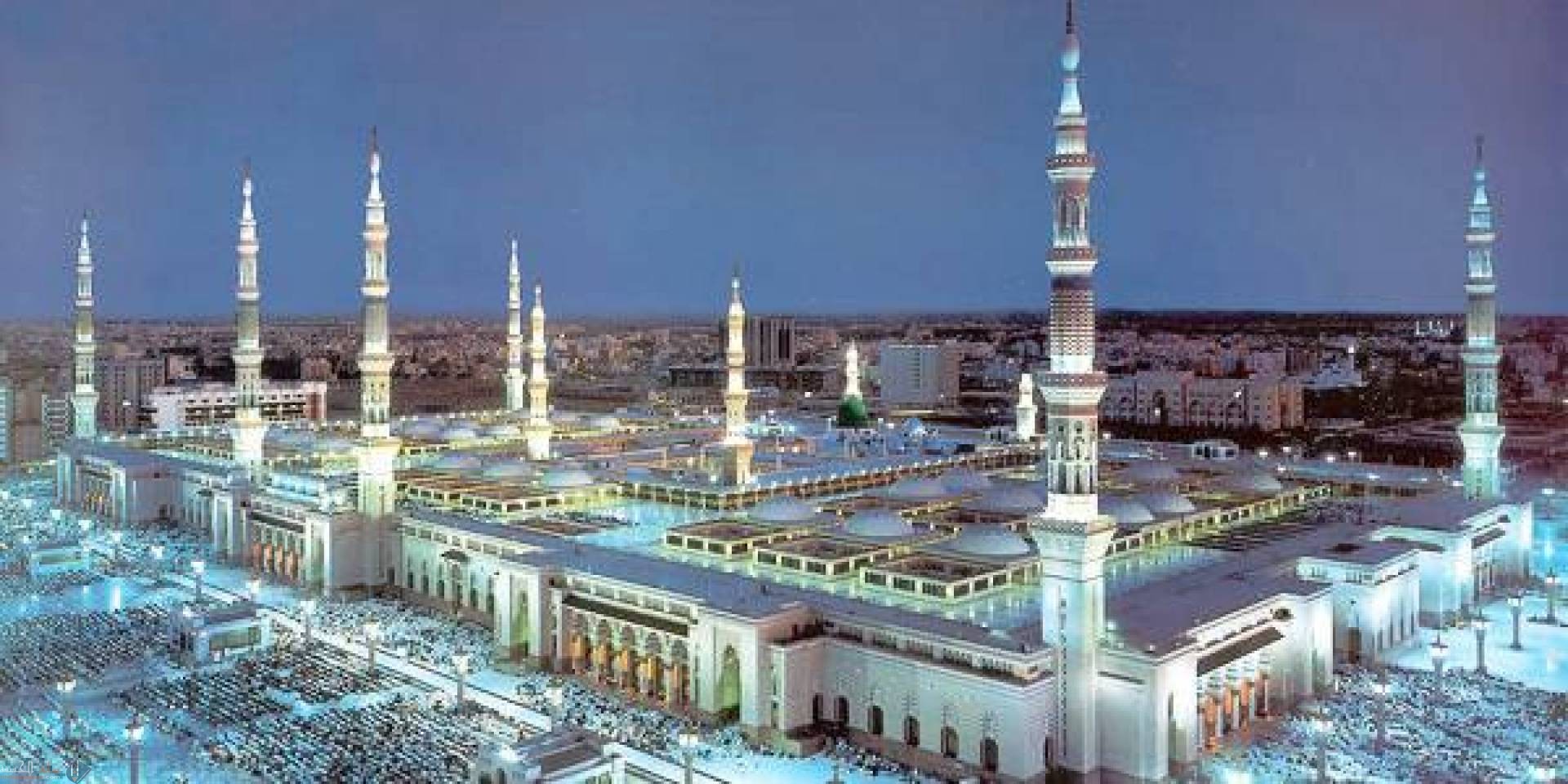 رتب الاعمال التي يفعلها من زار المسجد النبوي