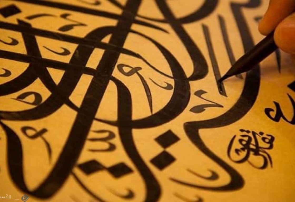 كلمة المعلومات في اللغة مشتقة من مادة علم وتعني