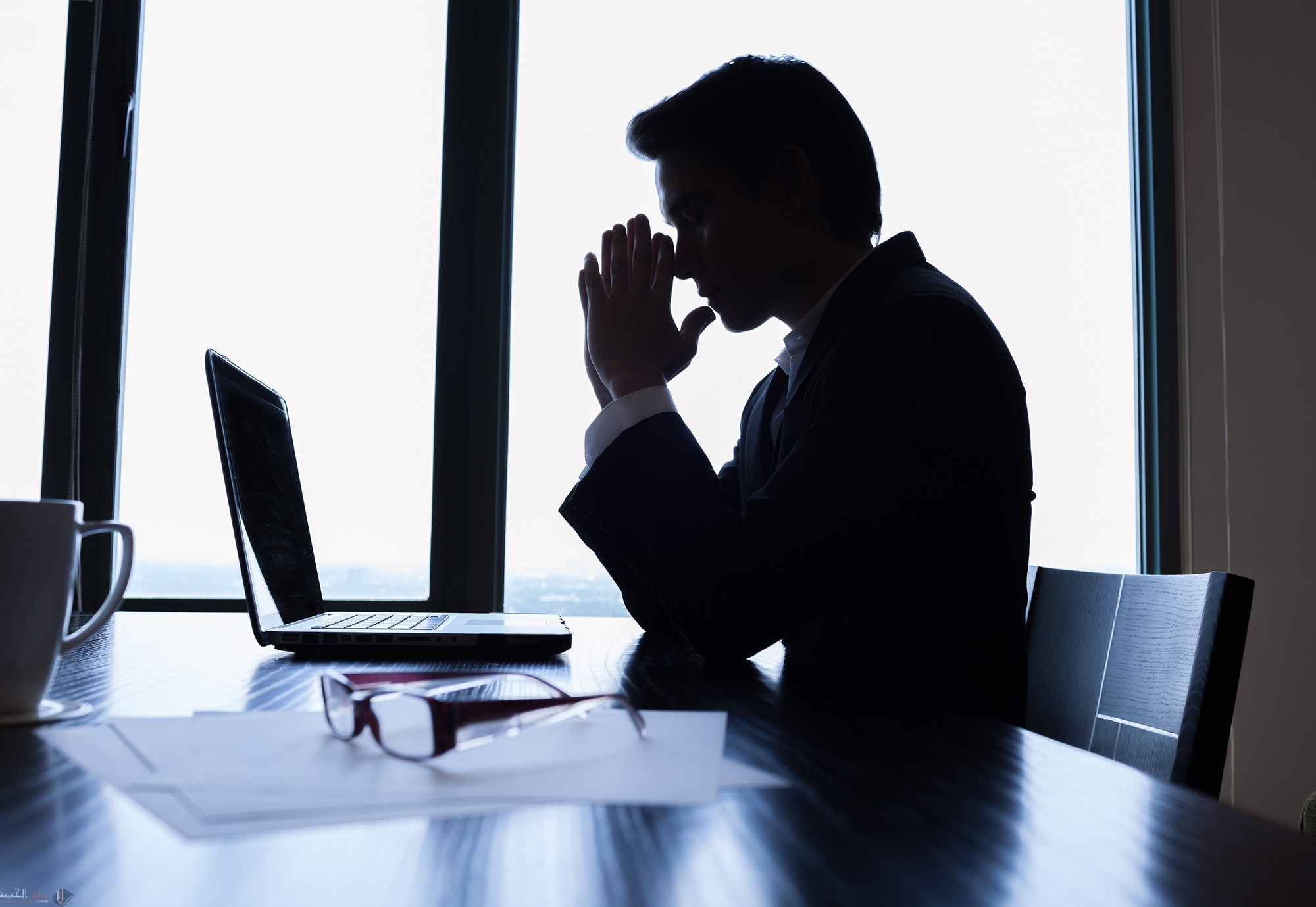 أنت رجل أعمال تود أن تقنع ثلاثة من شركائك بجدوى مشروع ما