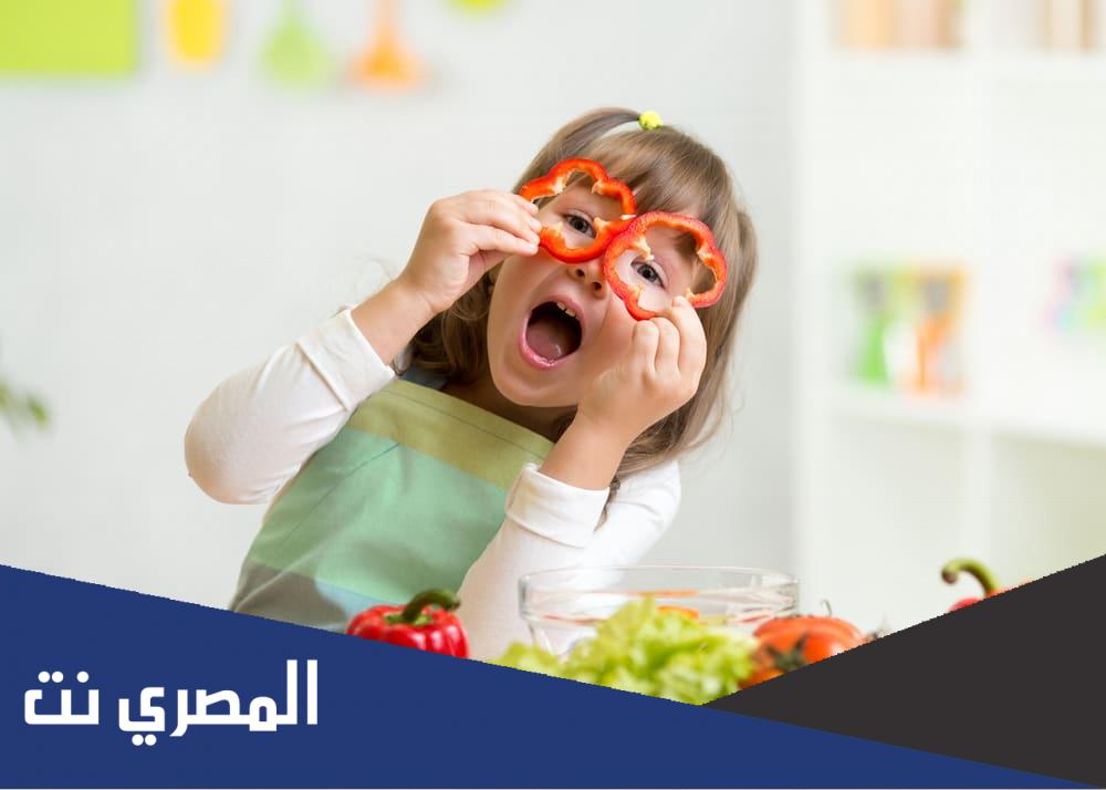 طرق التغذية السليمة للطفل في مراحل عمره
