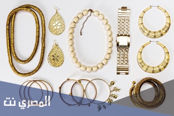 تفسير رؤية الاكسسوارات للعزباء في المنام لابن سيرين