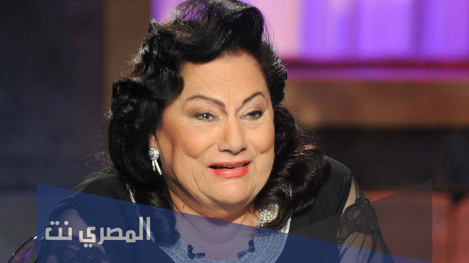 من هي اعتماد خورشيد ويكيبيديا