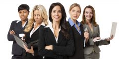 موضوع تعبير عن دور المرأة في المجتمع كامل