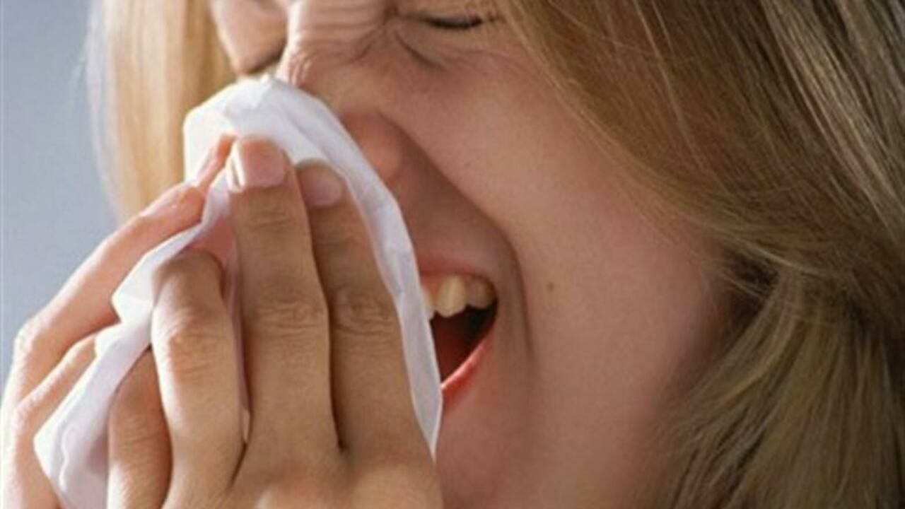 قطرة ديكوزال Decozal لعلاج احتقان الأنف وتأثيره