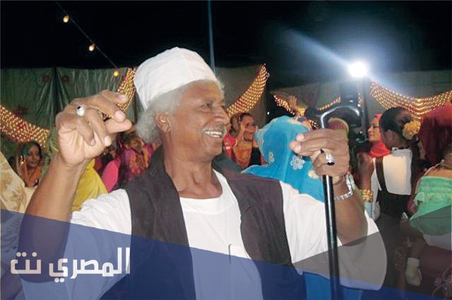 من هو كمال افرو ويكيبيديا