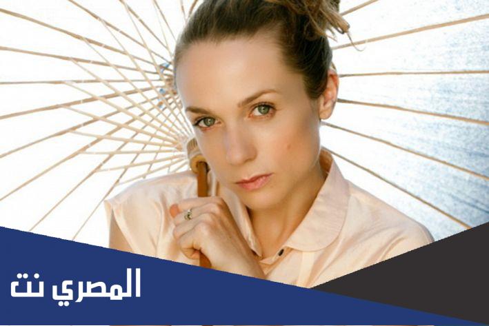 معلومات الممثلة عن كيري كوندون
