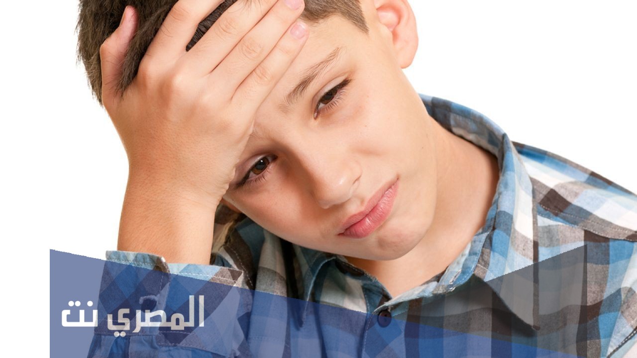 أسباب ألم وسط الرأس وطرق علاجه