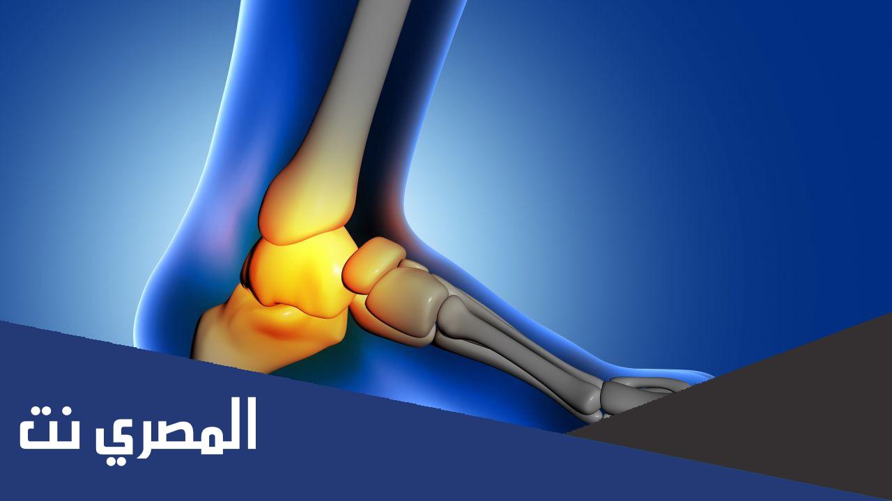 أسباب التهاب الوتر الأخمصي في القدم