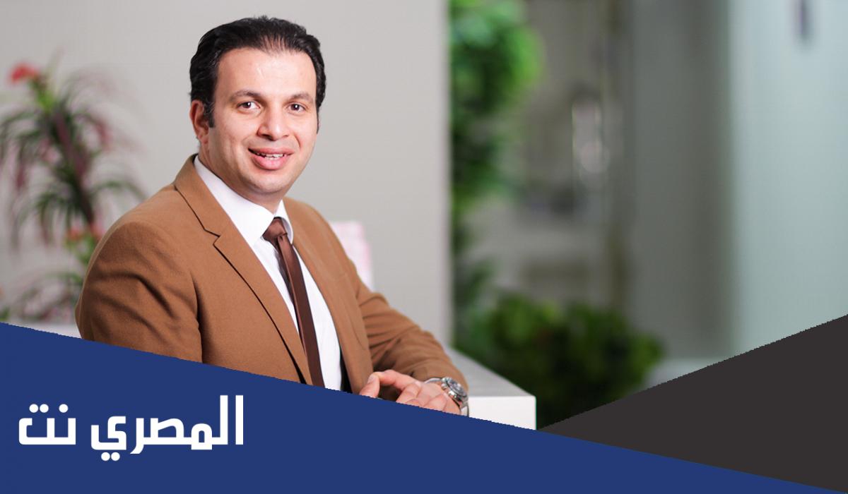 دكتور أحمد مكاوي استشاري جراحة التجميل