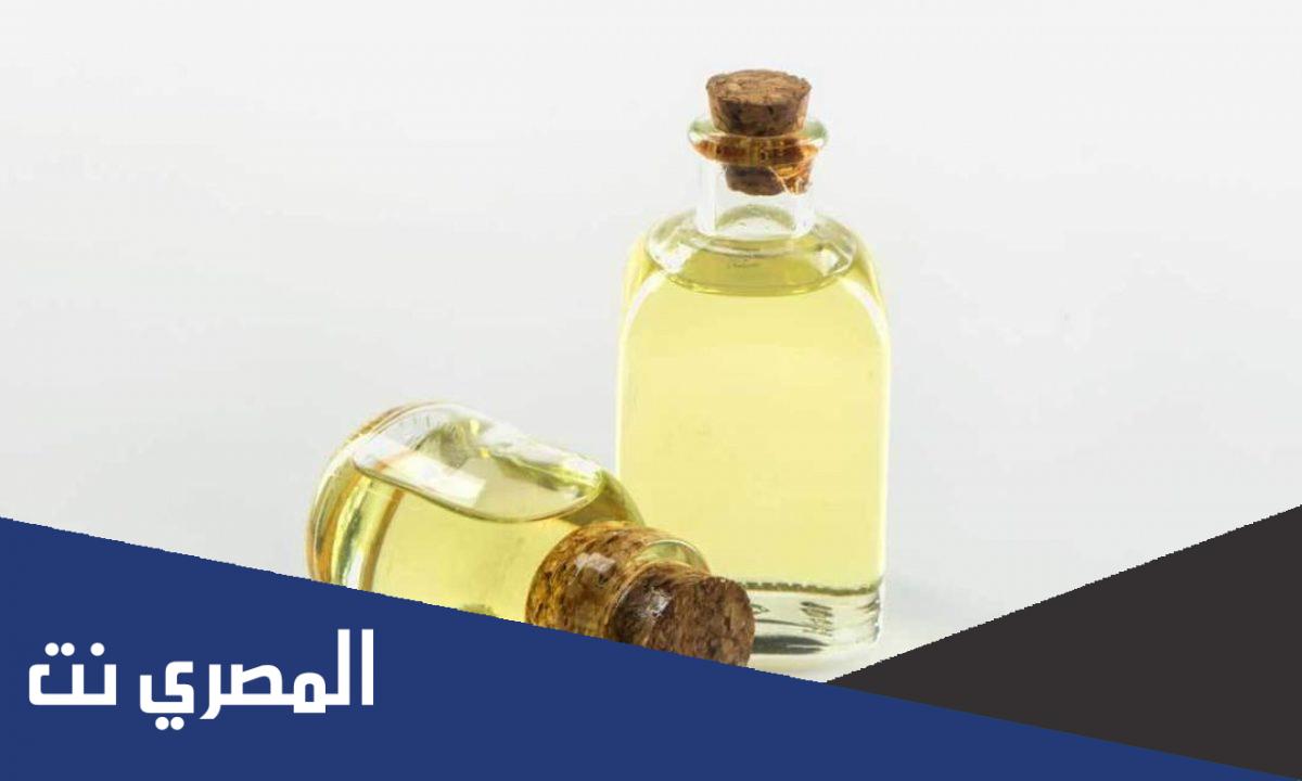 طريقة استخدام زيت الخروع الذقن والحواجب