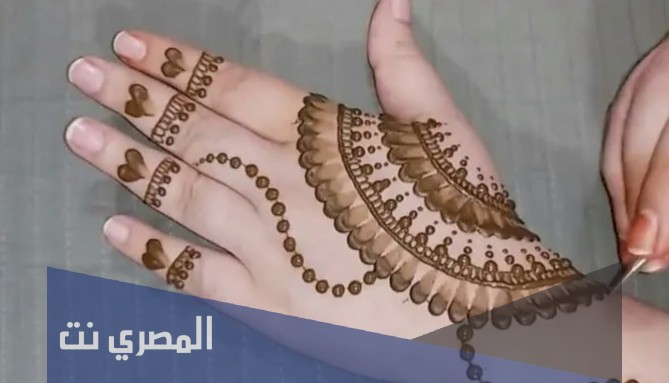 طريقة عمل الحناء للنقش على اليد