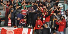 ما هو الفريق الذي لم يشرف بلده