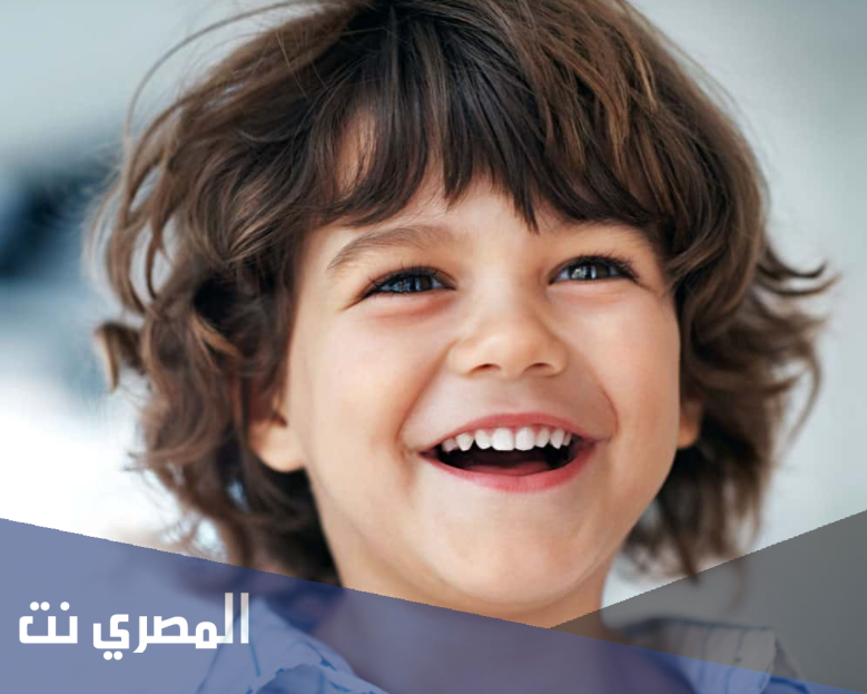 ما هو تفسير رؤية الضحك و الابتسامة في الحلم للنائم بالتفصيل
