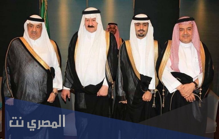 مشهور بن عبدالله بن عبدالعزيز