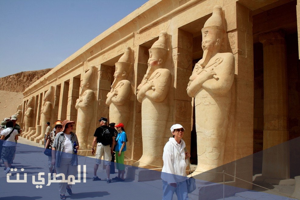 بحث عن مقومات السياحة في مصر