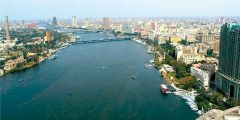 تعبير عن النيل شريان الحياة بالعناصر