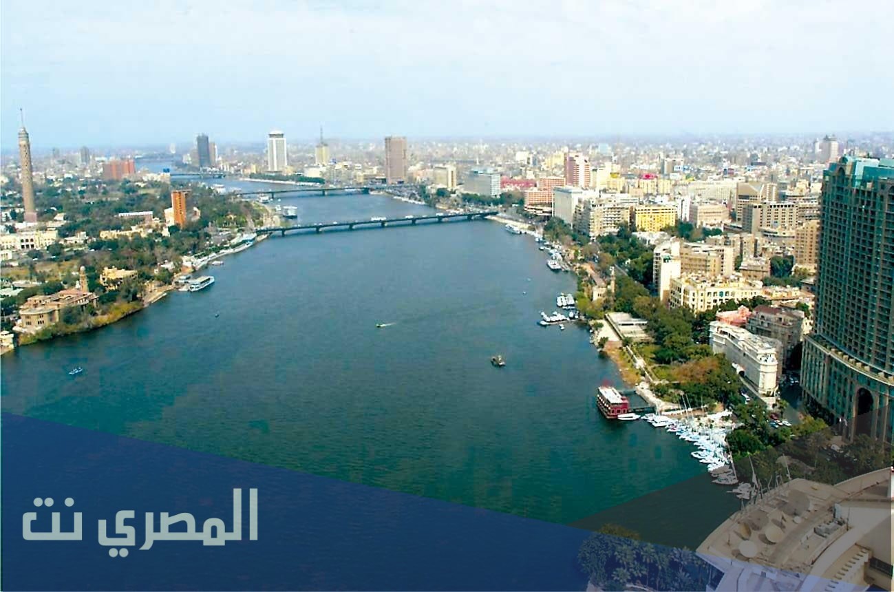 تعبير عن النيل شريان الحياة بالعناصر