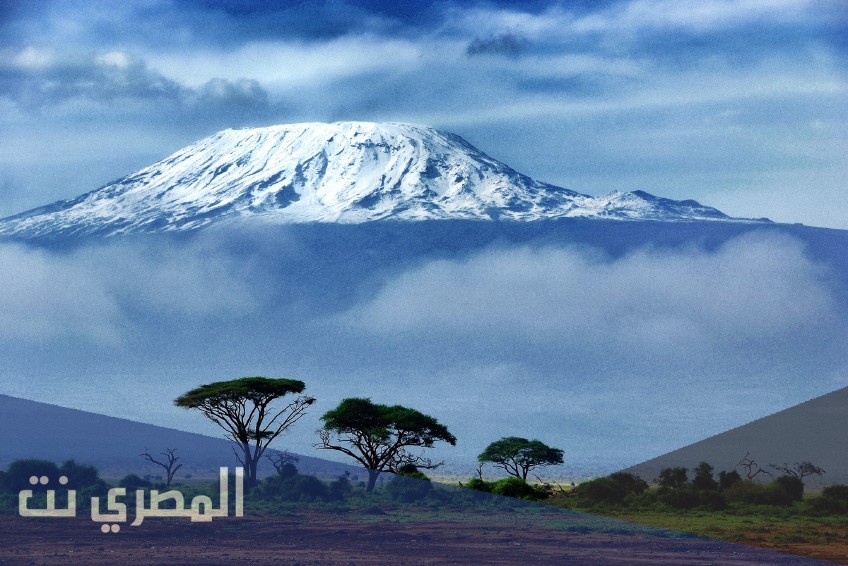 جبل كلمنجارو في أفريقيا