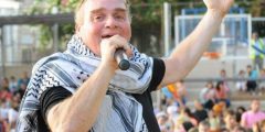 سبب وفاة الفنان روني روك