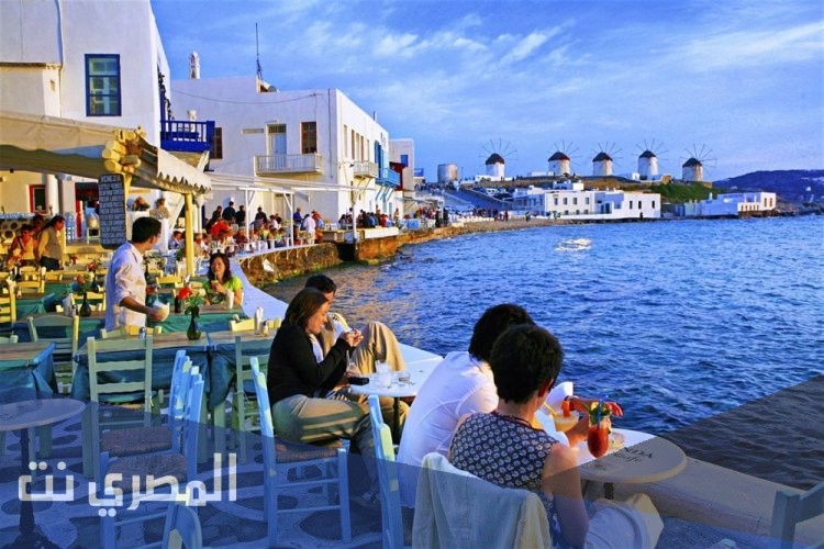 ميكونوس اين تقع