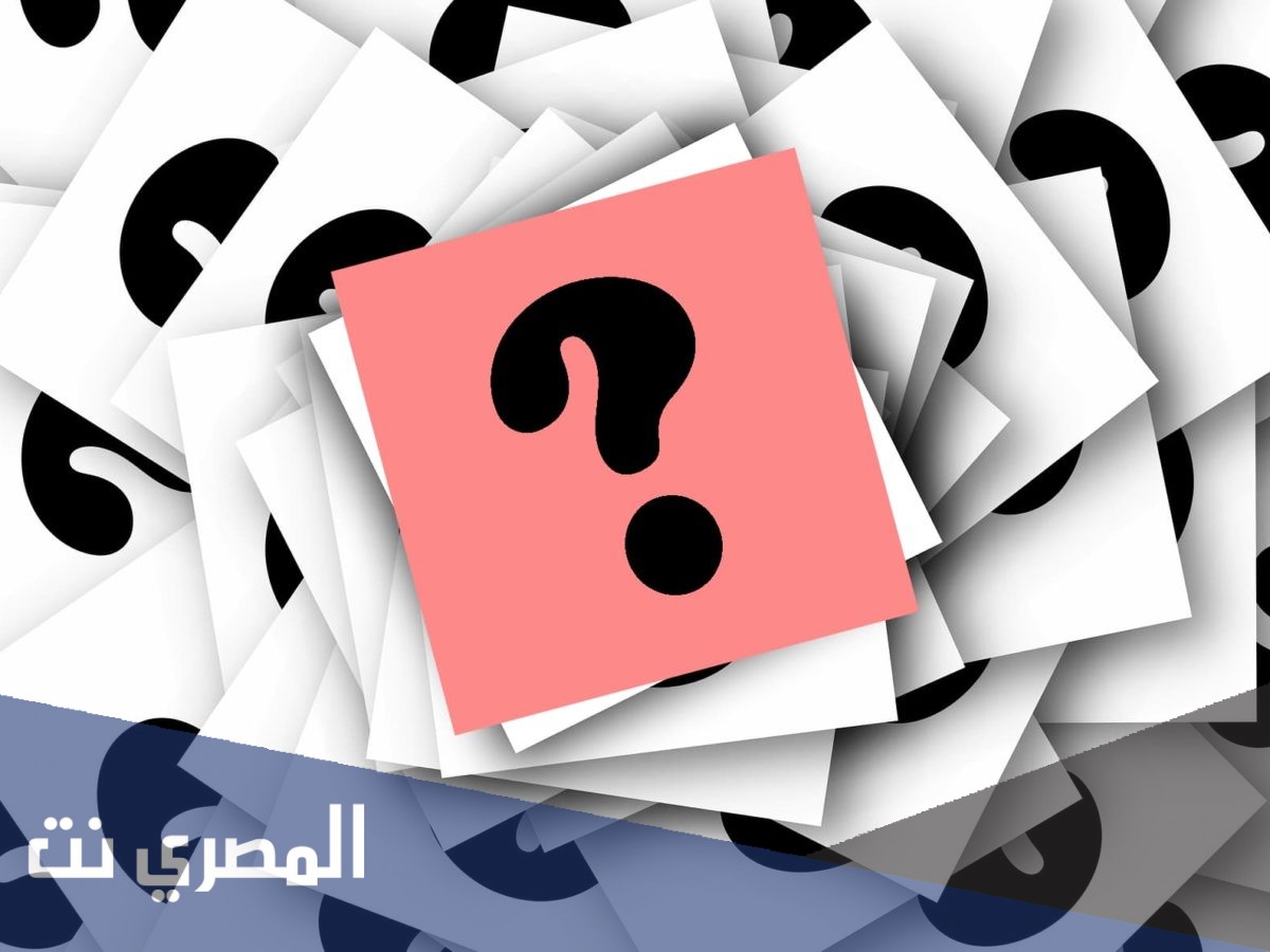شخصيه فتاه شعرها طويل وذهبي تتربى في بيت الساحره من سبع حروف