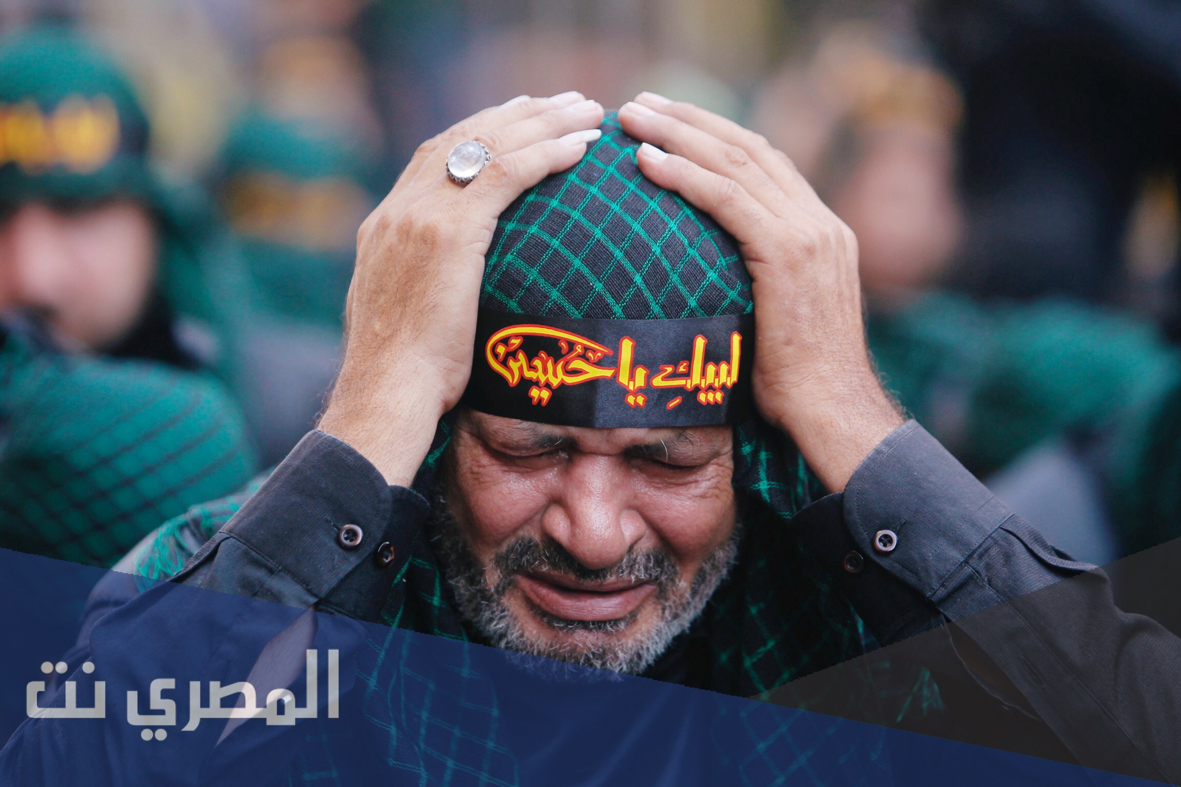 لماذا الشيعه يلطمون انفسهم في يوم عاشوراء