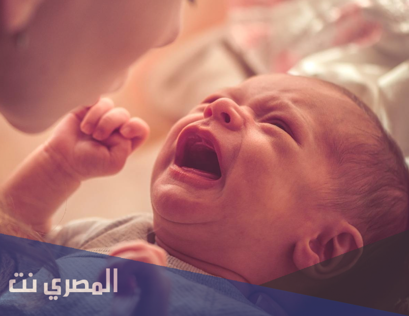 ما هو تفسير حلم رؤية بكاء طفلة صغيرة في المنام لابن سيرين والإمام صادق