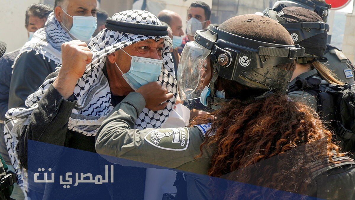 ماذا يضع الإرهابيين على رؤوسهم