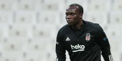 من هو ابو بكر لاعب النصر
