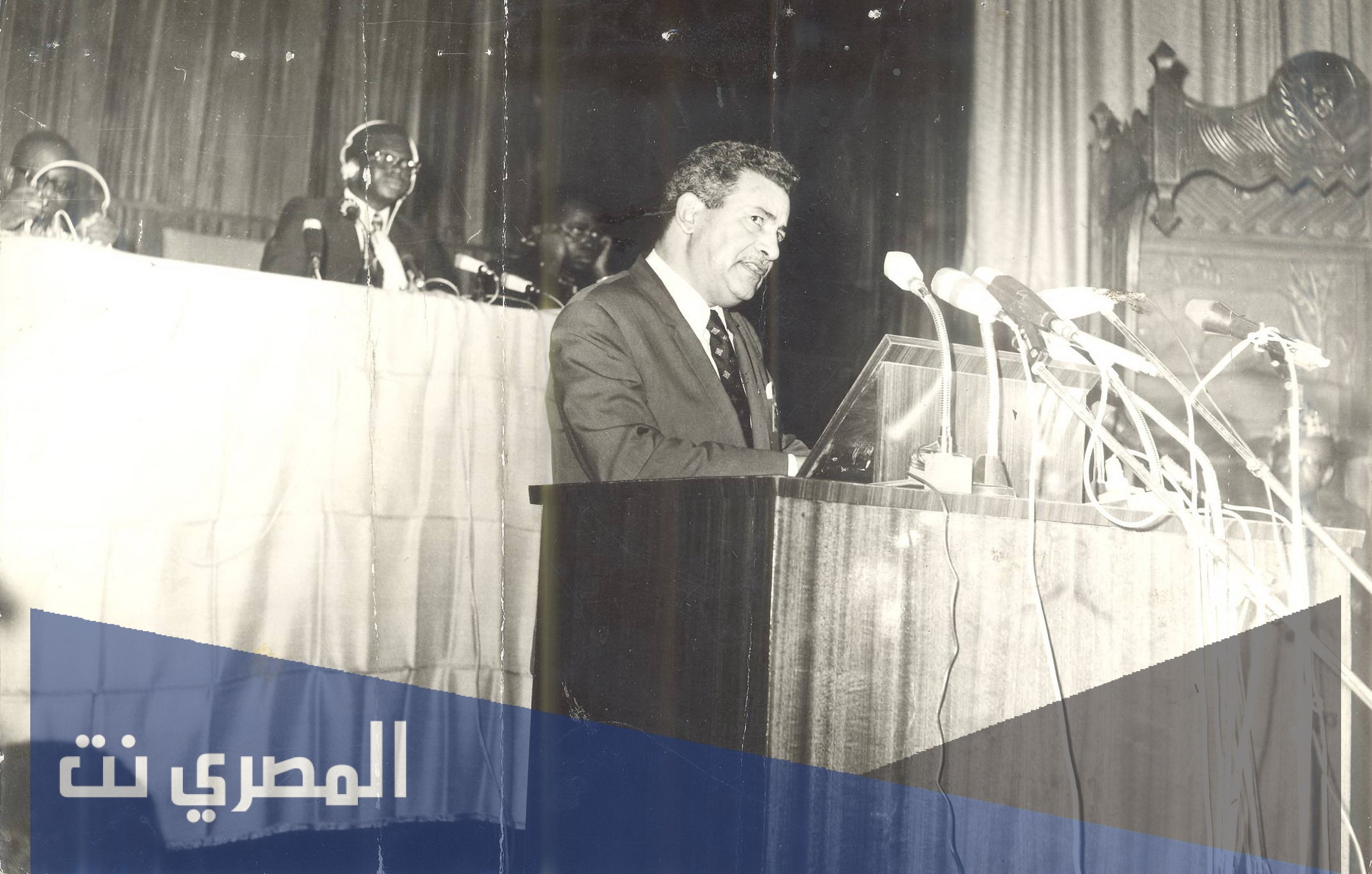 من هو مؤلف خماسيه الساقيه
