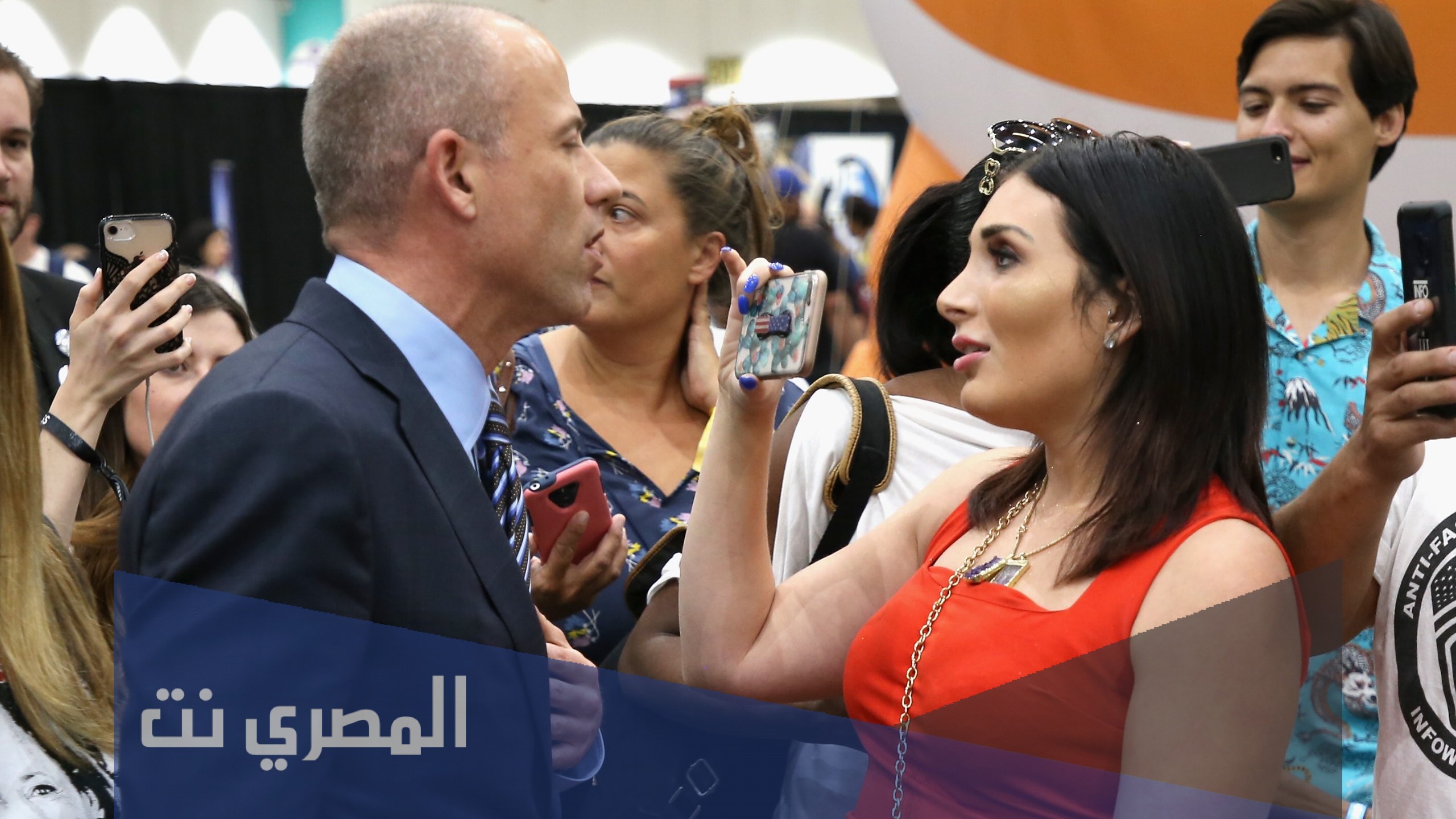 من هي لورا لومر ويكيبيديا
