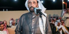 يضحك بك اللي عاجز عن دروبك كلمات