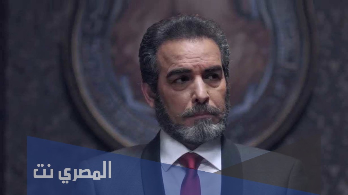 من هو الفنان أحمد عبد العزيز