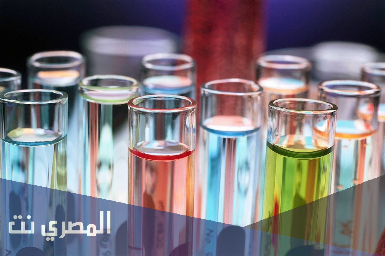 ماذا يحدث لمعظم المواد عندما يتم تسخينها
