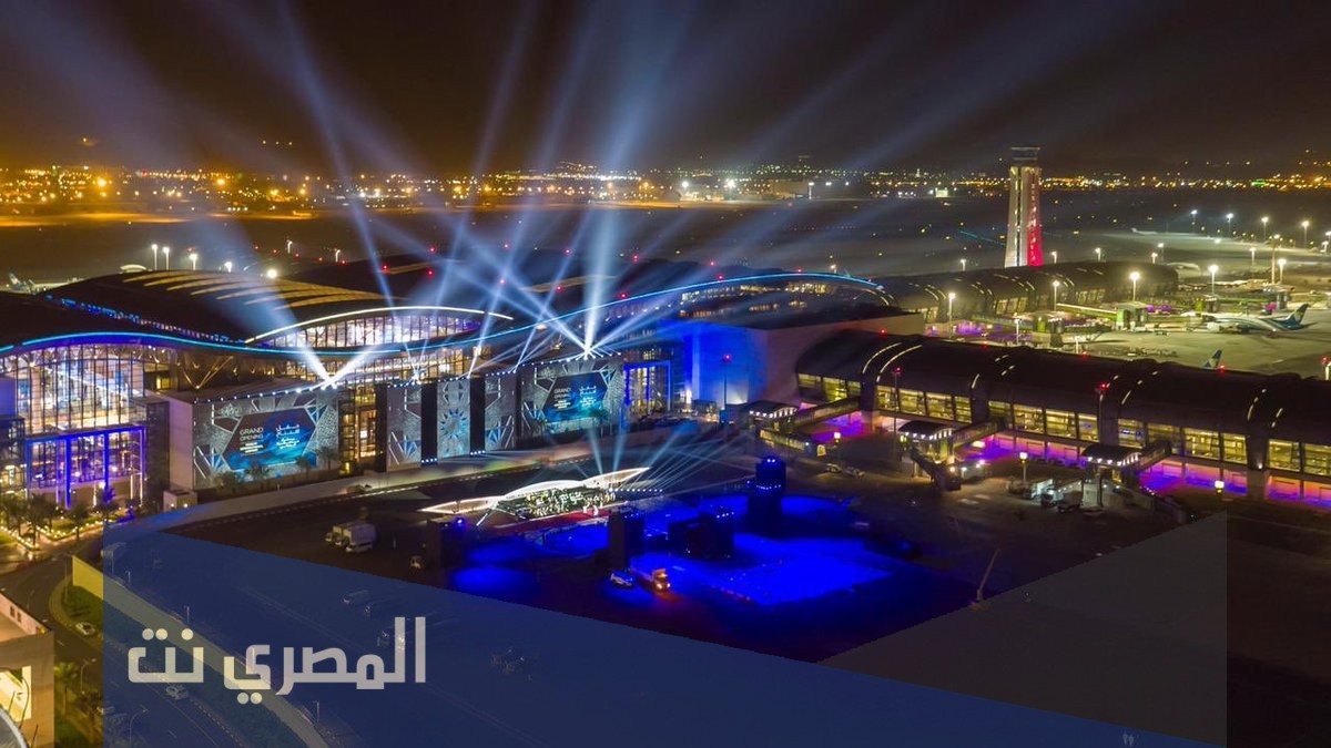 متى افتتح مطار مسقط الدولي الجديد
