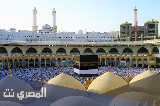 من هو مكتشف اتجاه القبلة