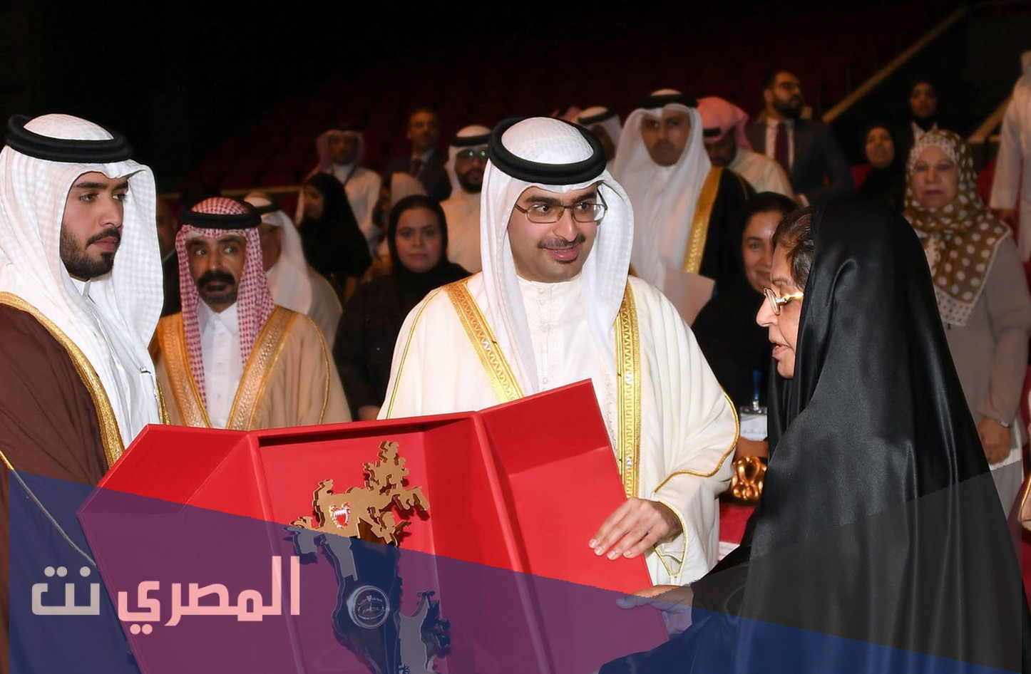 من هي زوجة الشيخ سلطان بن احمد القاسمي