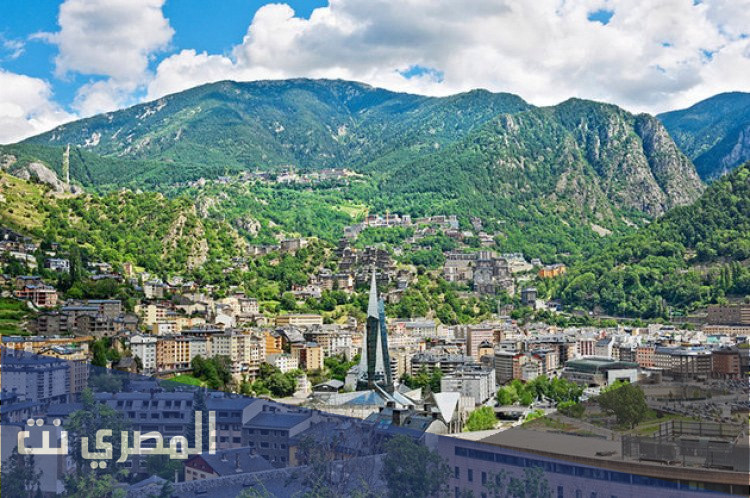 اين تقع دولة اندورا