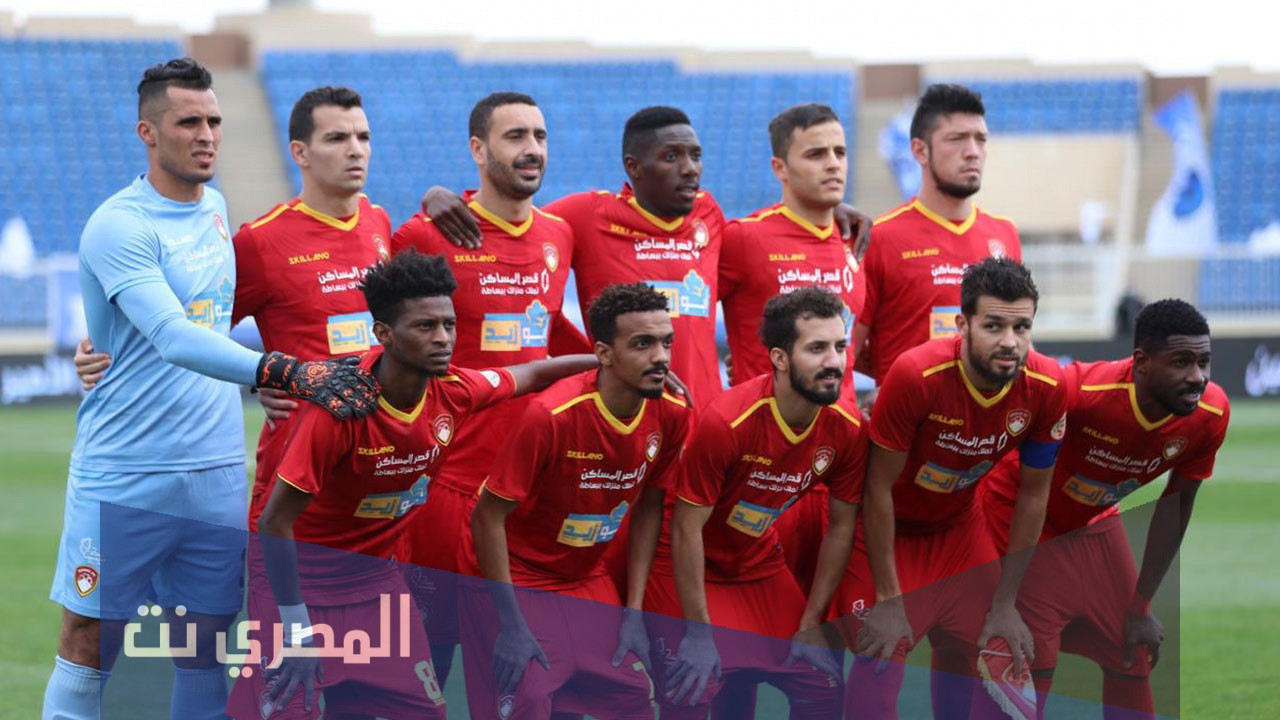 فريق ضمك من وين