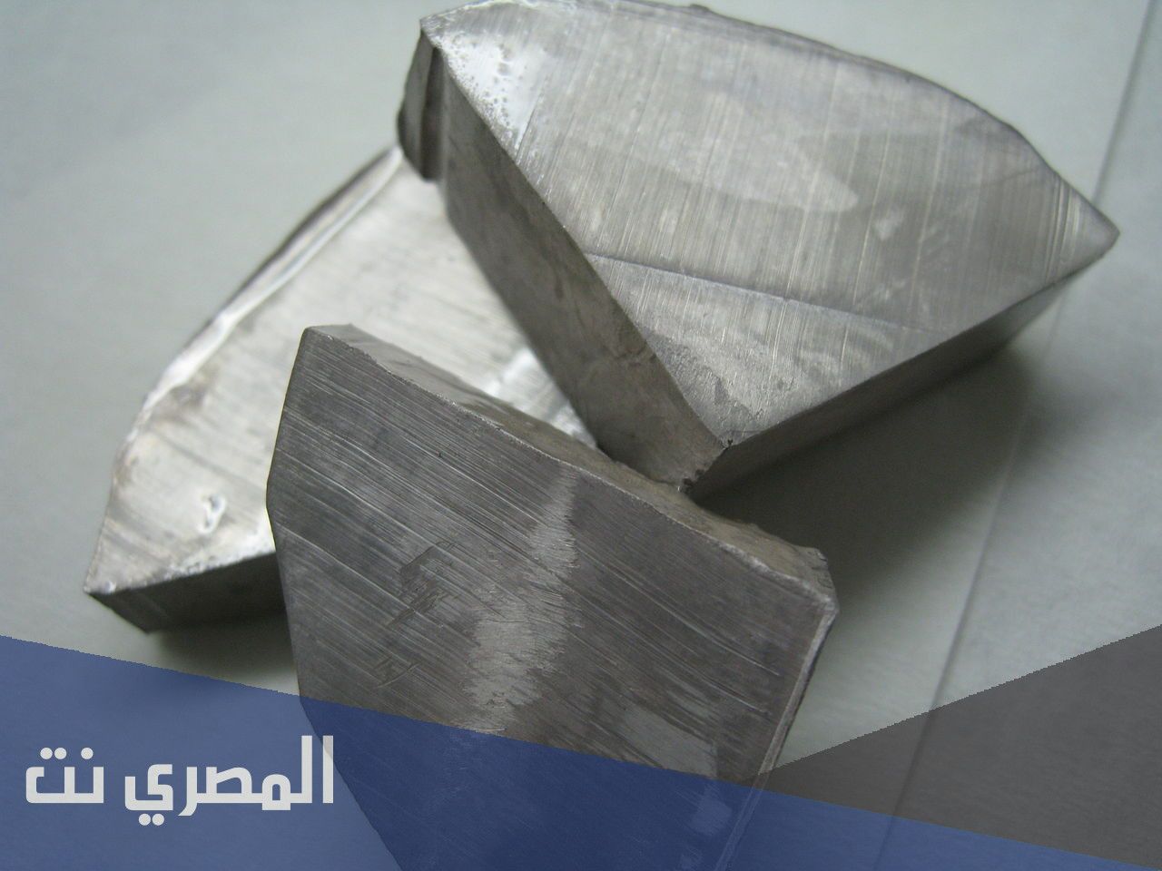 لماذا سميت الفلزات القلوية بهذا الاسم