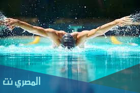 ما العمر المناسب لتعليم السباحة