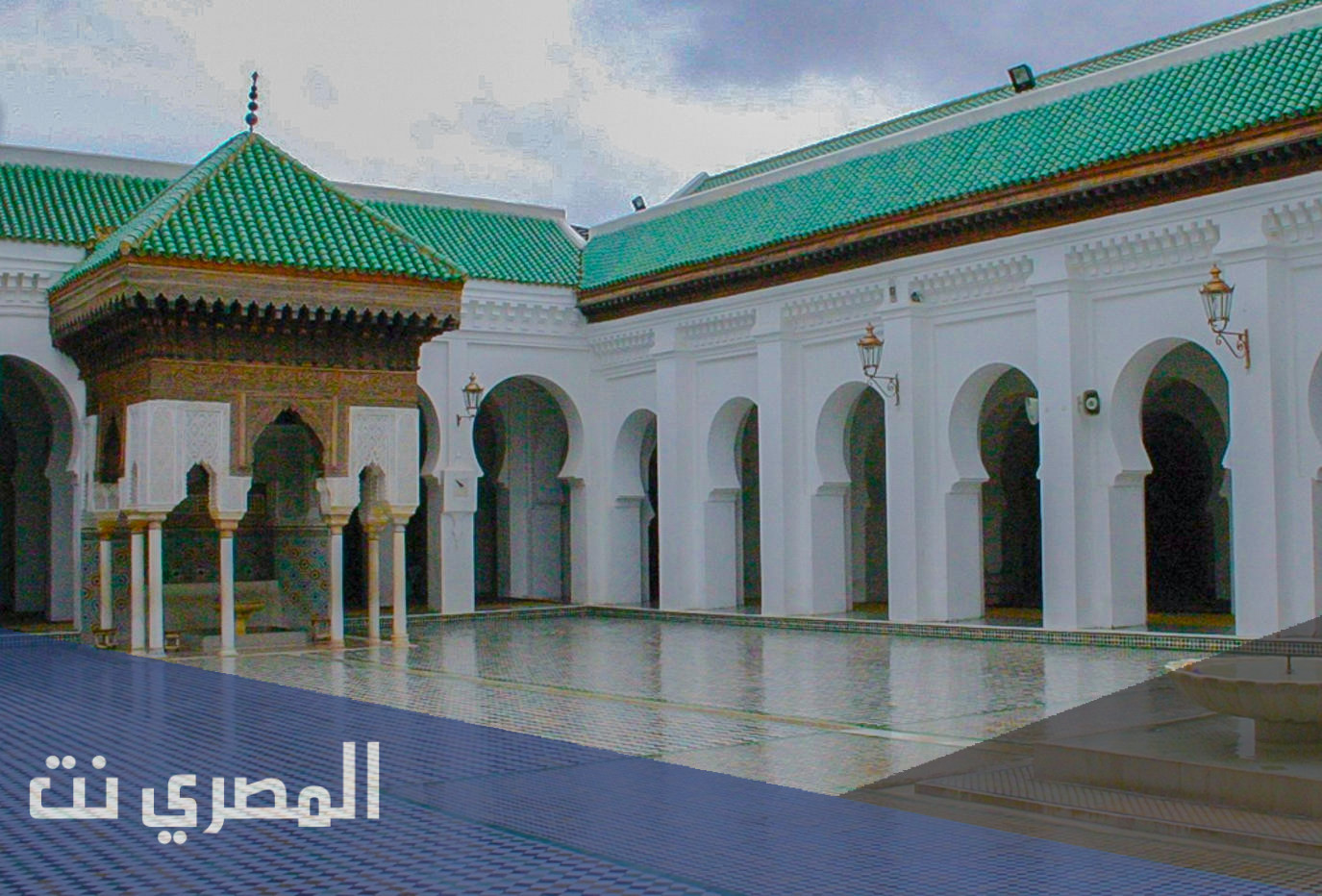 ما هي أول جامعة في العالم