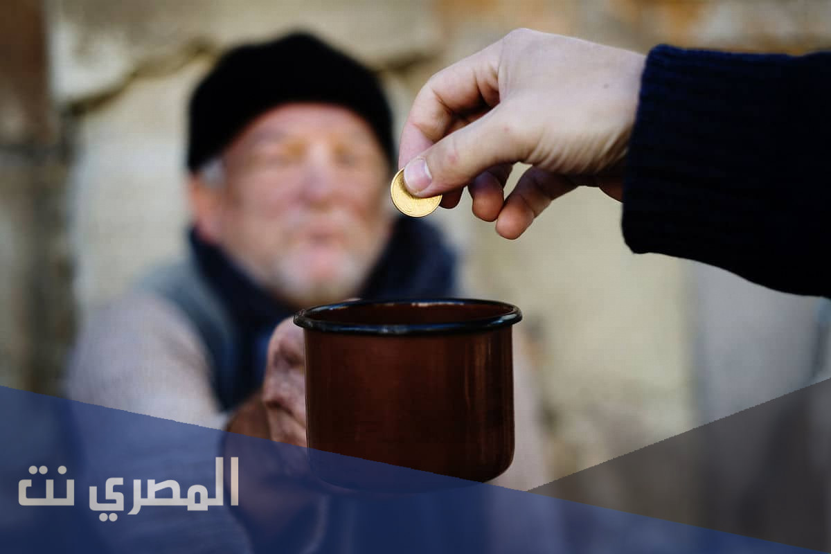 ماذا يحدث اذا بخل الغنى بماله على الفقراء