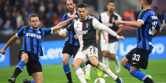 متى يكون اللاعب في موقف تسلل