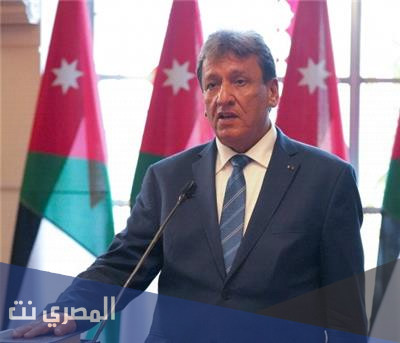 من هو وجيه عزايزة السيرة الذاتية
