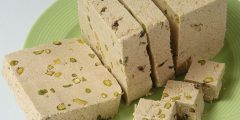 طريقة عمل الحلاوة الطحينية بالسمسم في المنزل