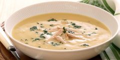 طريقة عمل شوربة كريمة الدجاج ومقاديرها