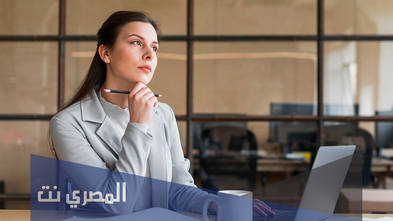 كيف تعرف أن شخص يفكر فيك وهو بعيد عنك