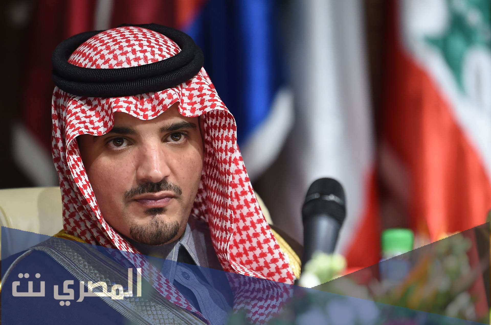 من هو عبدالعزيز بن سعود بن نايف ويكيبيديا